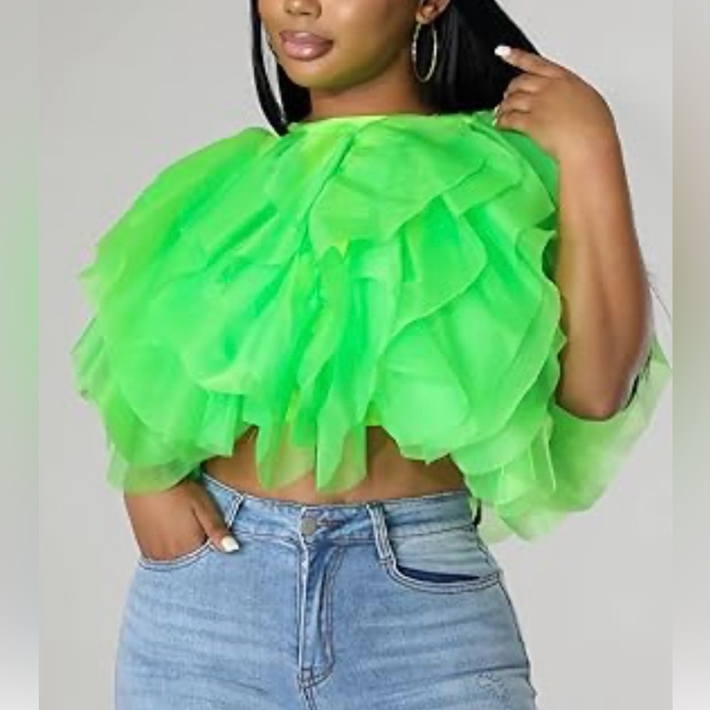 Green Ruffle Me Top - Picture 3 of 7